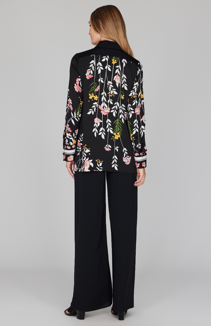 Bramble Collared Blouse w/ Relaxed Sleeve