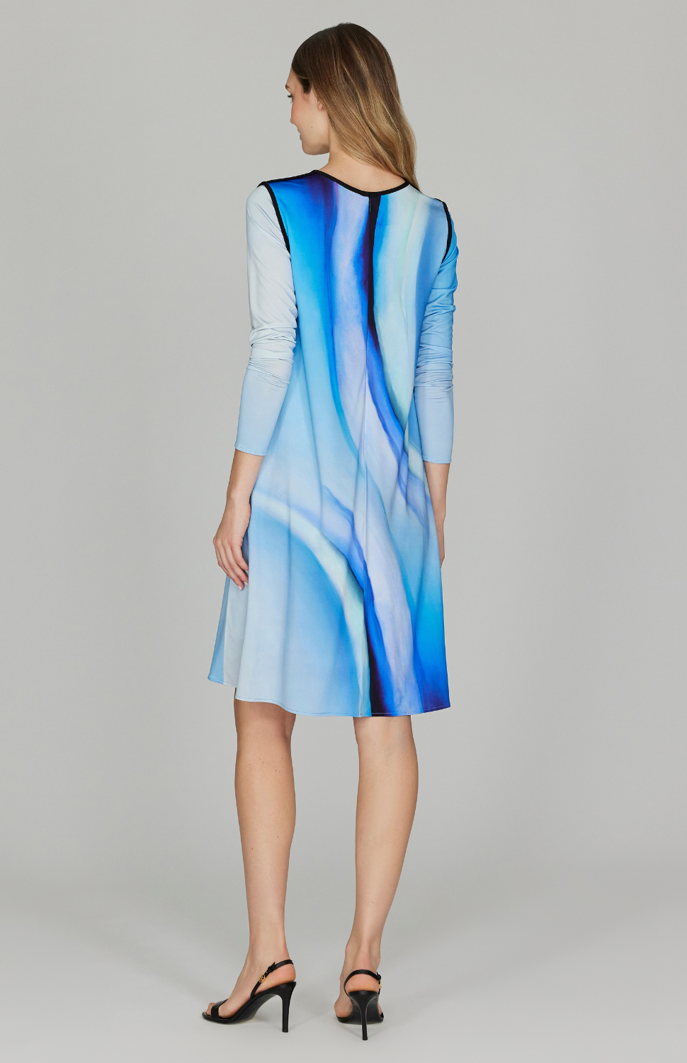 Flower Twist Short Swing Dress w/ Bias