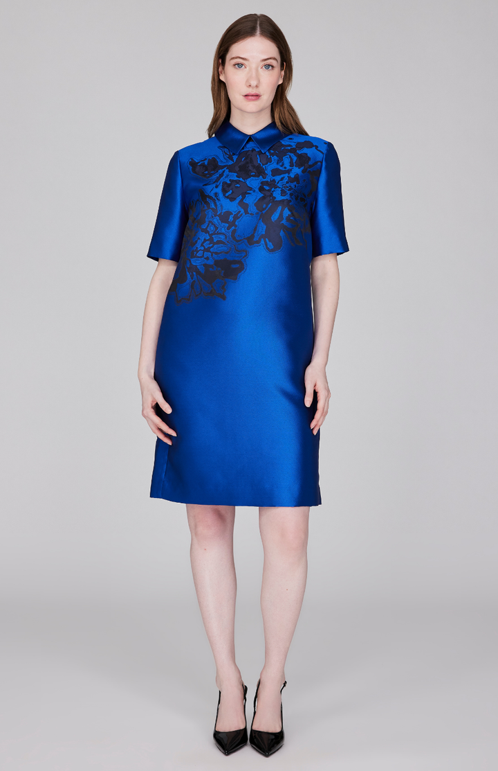 Calligraphic Flora Jacquard Short Sleeve Collared Shift Dress