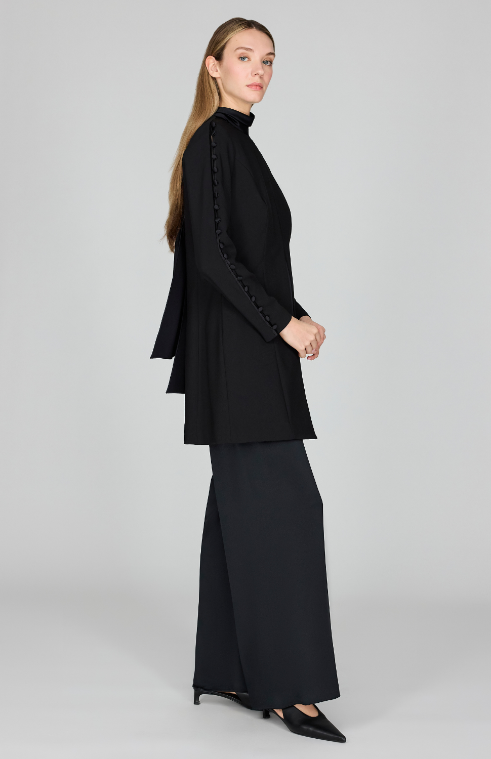 Lightweight Stretch Base Duster Jacket w/ Button Detail