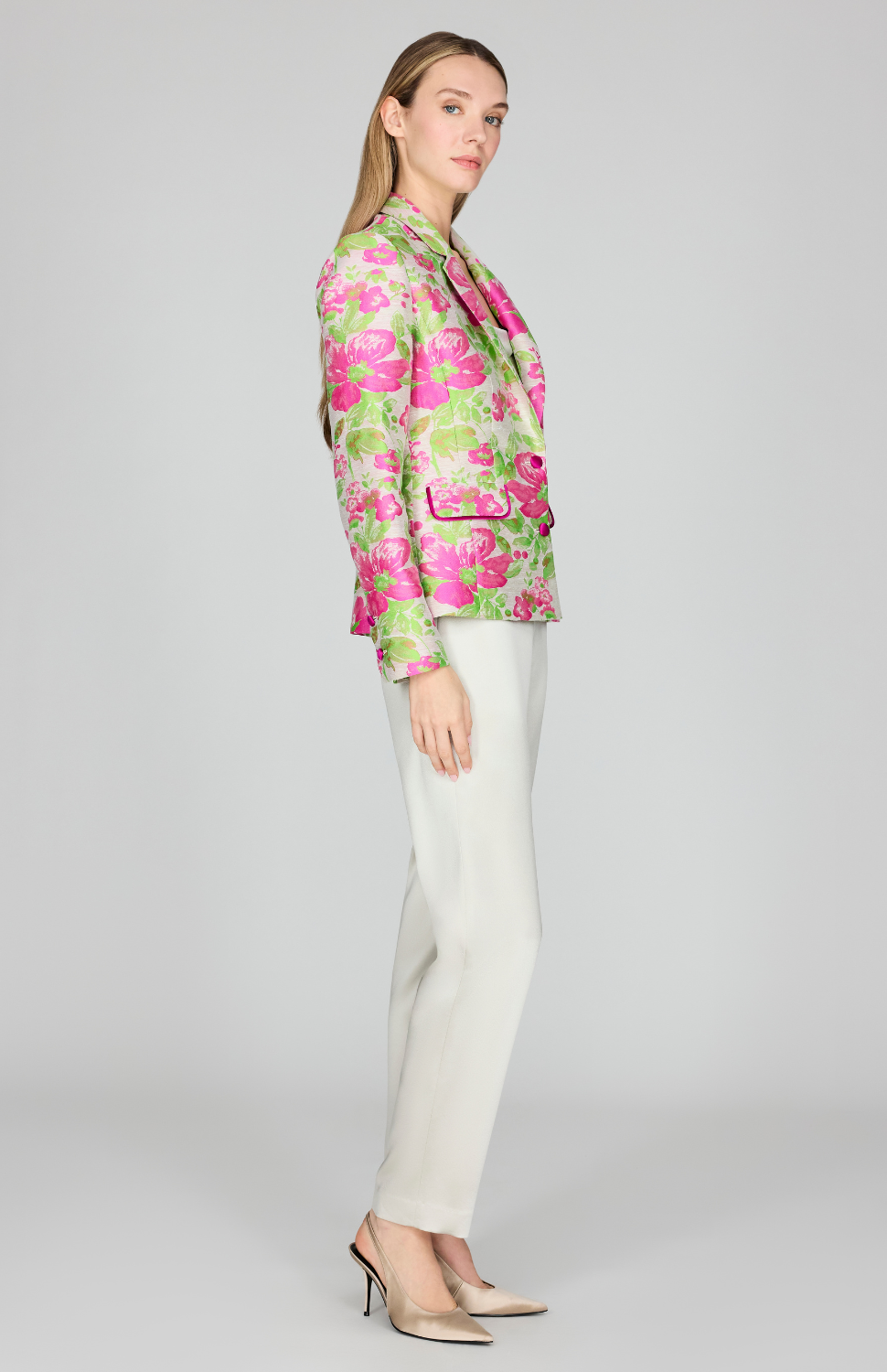Garden Jacquard Short Fitted Blazer