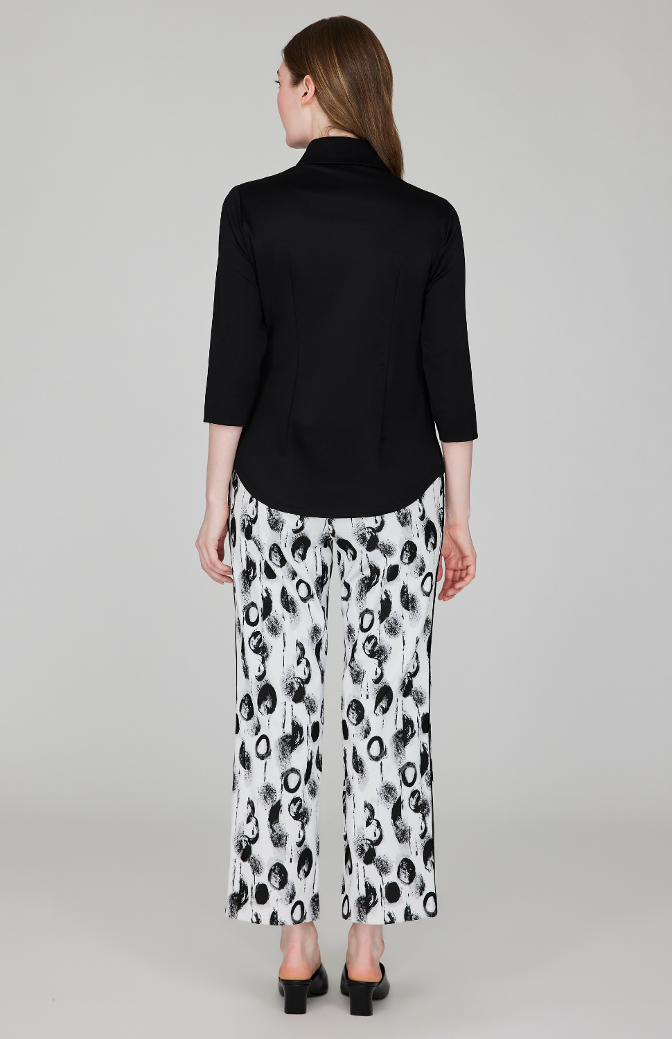 Contrast Dot Stretch Jacquard Straight Leg Pant w/ Back Zip