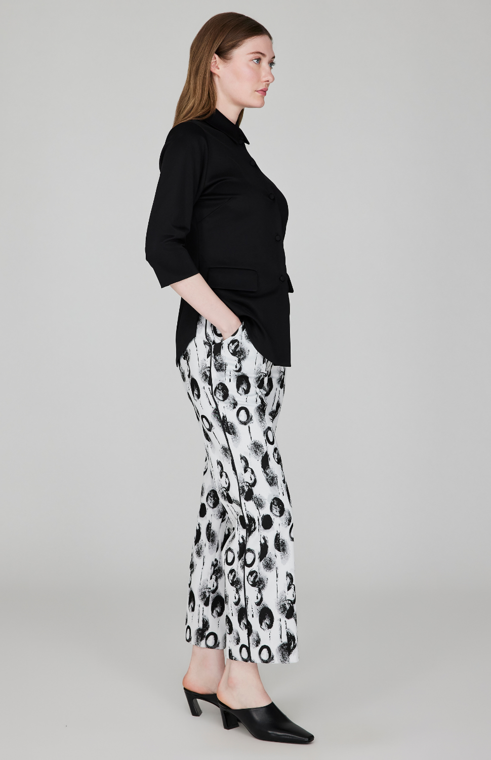 Contrast Dot Stretch Jacquard Straight Leg Pant w/ Back Zip
