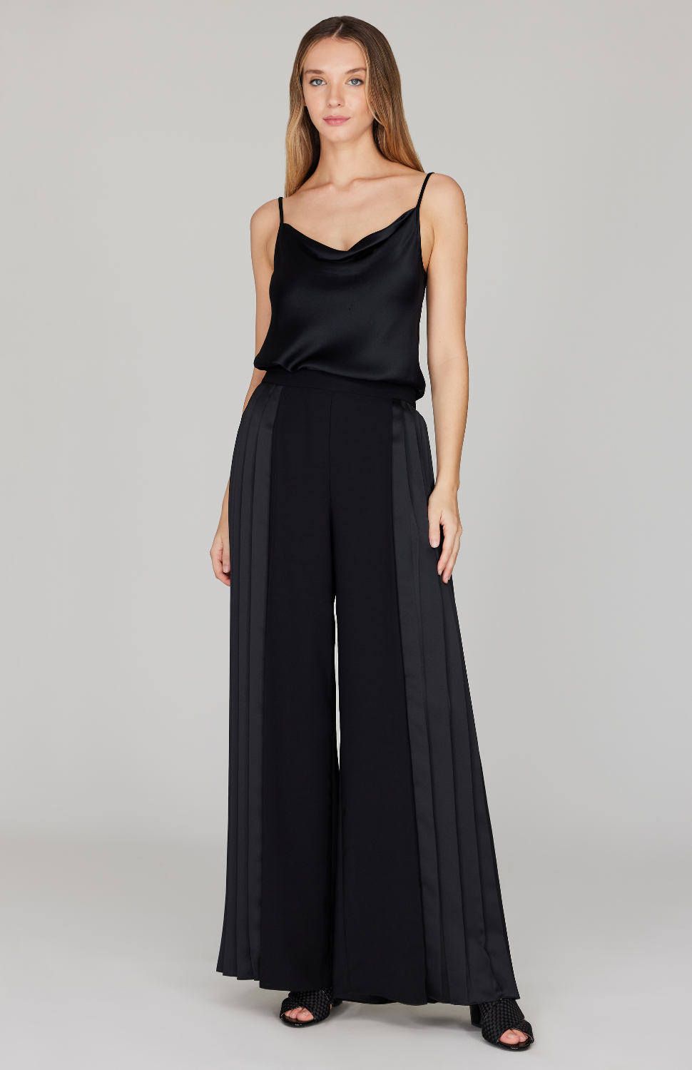 Wide Leg Pant w/ Side Pleat