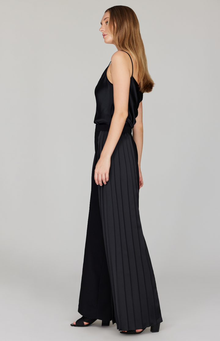 Wide Leg Pant w/ Side Pleat