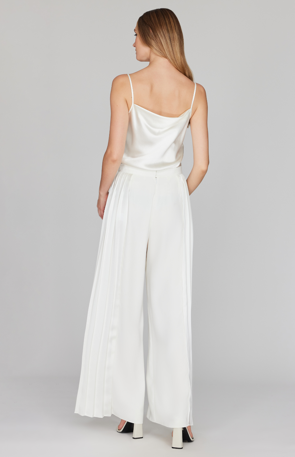 Wide Leg Pant w/ Side Pleat