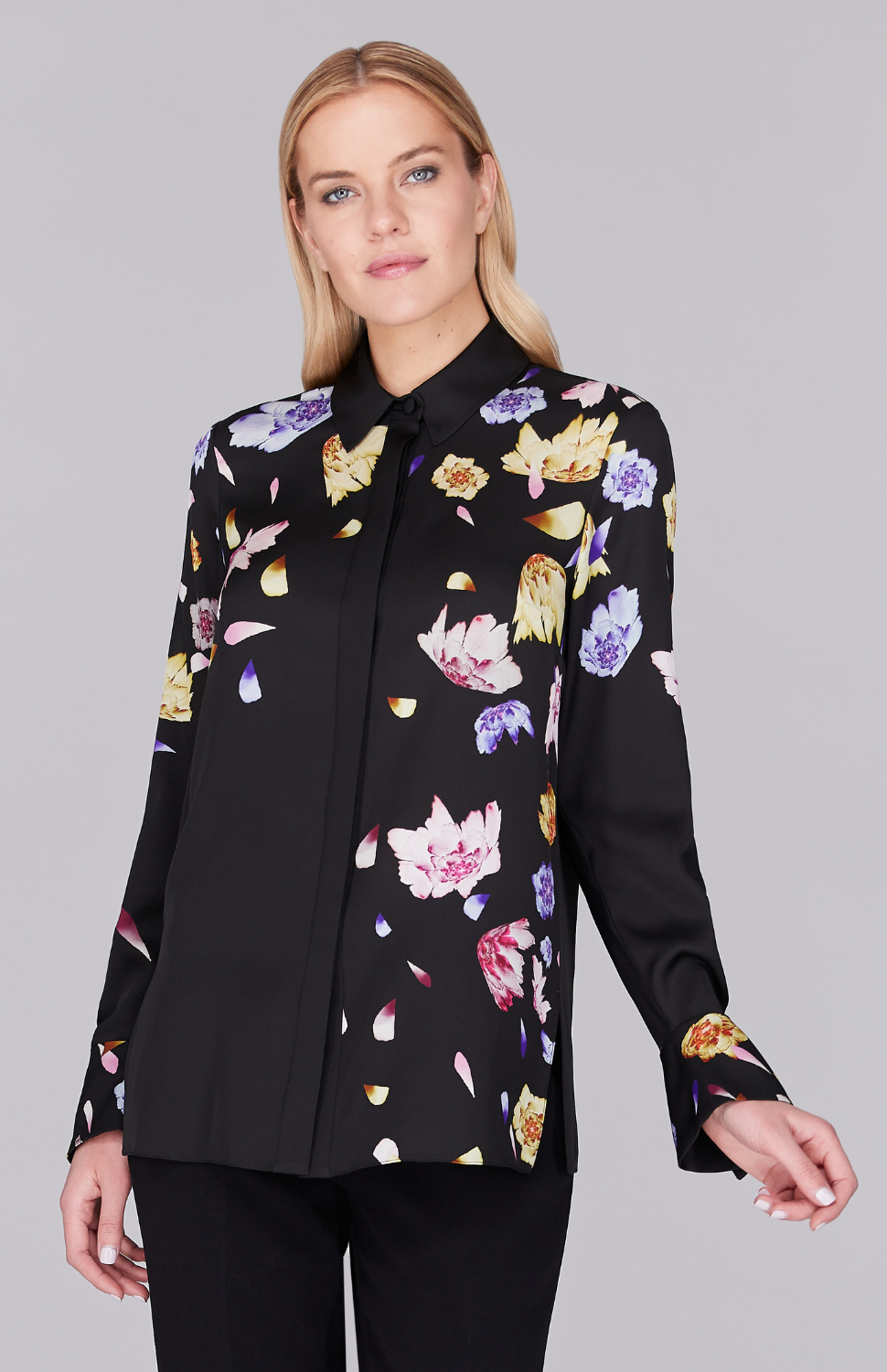 Scattered Blossom Collared Blouse w/ Relaxed Sleeve