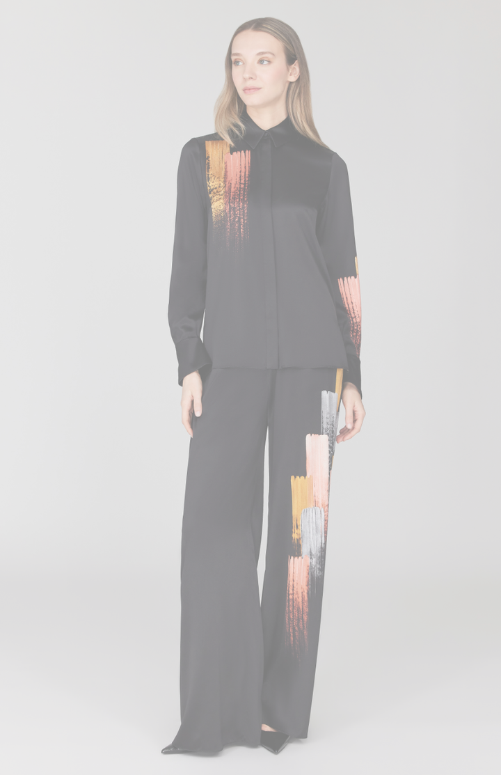Brush Stroke Print Collared Blouse w/ Relaxed Sleeve