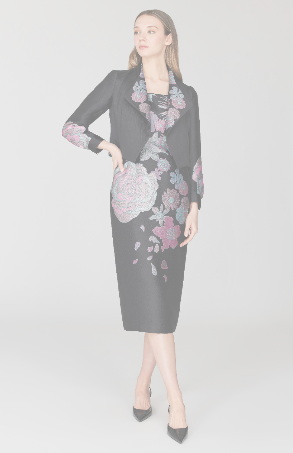 Metallic Scattered Flora Short Jacket w/ Pleat Sleeve