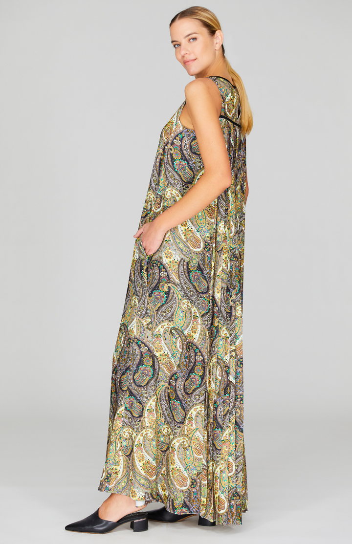 Paisley Print Long Pleat Back Trapeze Gown w/Belt