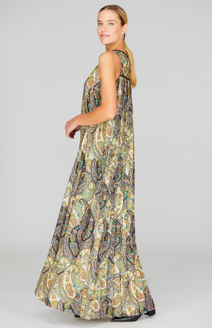 Paisley Print Long Pleat Back Trapeze Gown w/Belt